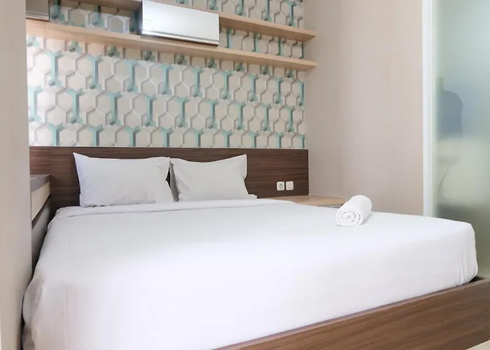Spacious And Best Deal 1Br At Gateway Pasteur Apartment By Travelio