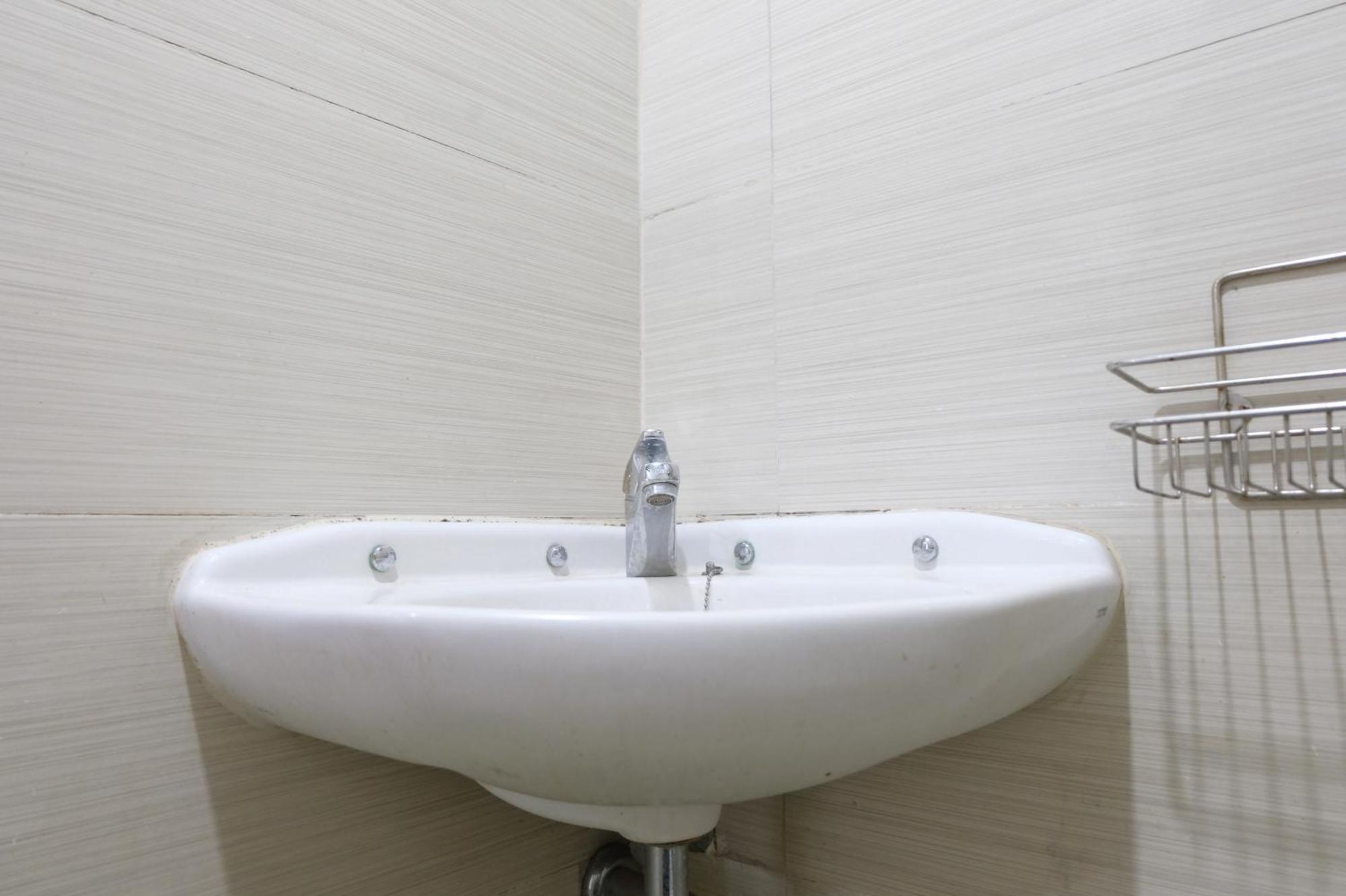 Spacious And 1br At Gateway Pasteur By Travelio * Bandung
